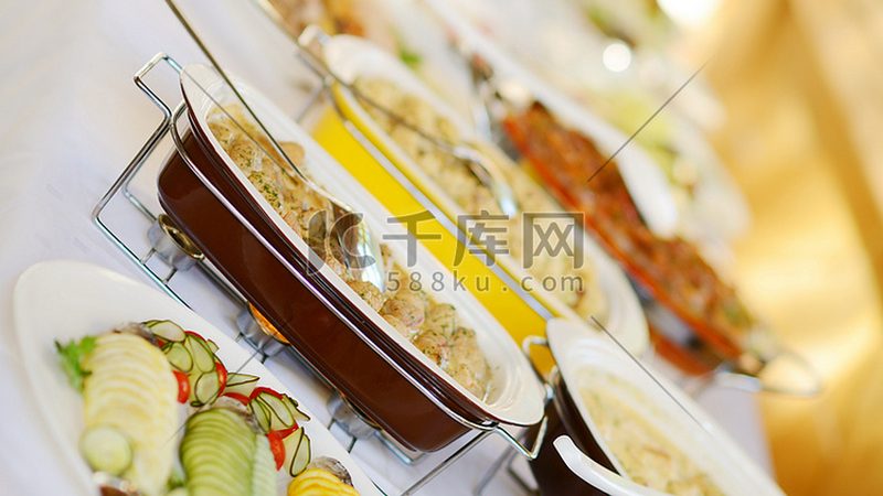 休闲食品：揭秘十大品牌背后的生产秘密